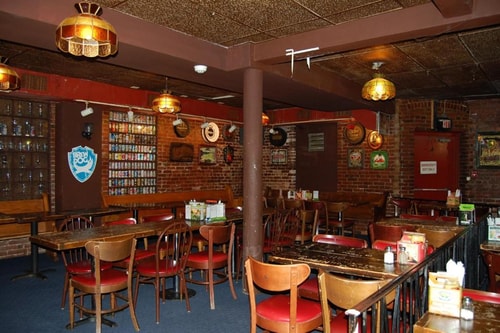 Queen Room Near Ukraine Independence Park WDC 5 Luxury Bookings