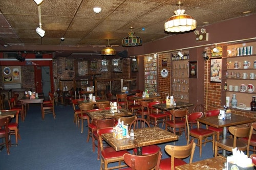 Queen Room Near Ukraine Independence Park WDC 7 Luxury Bookings