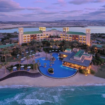 Deluxe Room Near Sir Bani Yas Wildlife Park 12 Luxury Bookings