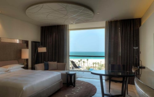 Luxury King Room Near Kai Beach Saadiyat Island 2 Luxury Bookings