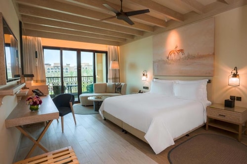 LUX Guest King Room in Saadiyat Island Abu Dhabi Luxury Bookings