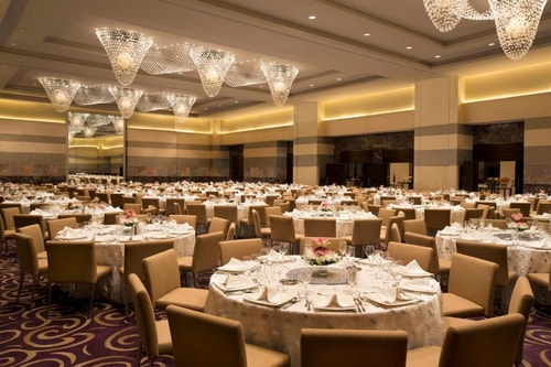 Superior King Room Near Old Airport Park Abu Dhabi 4 Luxury Bookings