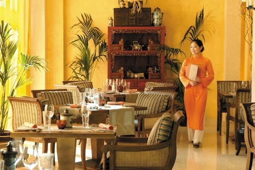 Two Bedroom Apartment Near Embassy of the Kyrgyz 6 Luxury Bookings