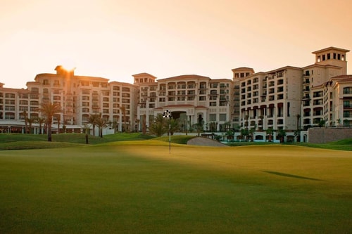 Superior Room Near Cranleigh Abu Dhabi 8 Luxury Bookings