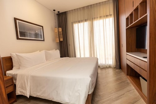 1 Bedroom Villa Near Tal Moreeb by Luxury Booking Luxury Bookings