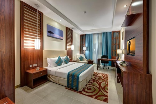 Deluxe King Room Near Ghayathi Aqua Park 1 Luxury Bookings