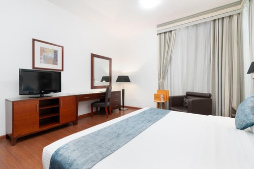 Three Bedroom Apartment Near Sahara CenterSharjah 2 Luxury Bookings