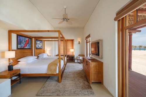 One Bedroom Villa Near Sir Bani Yas Wildlife Park 2 Luxury Bookings