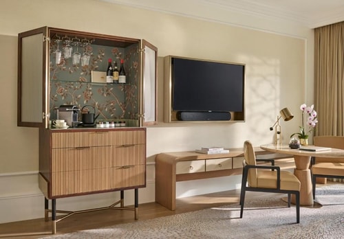 Luxury Deluxe Room Near Grand Hyatt Abu Dhabi 2 Luxury Bookings