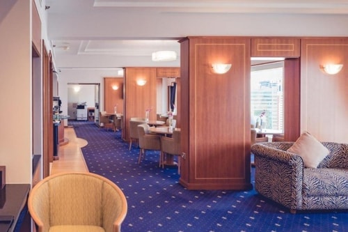 Executive Suite Near Capital Park 6 Luxury Bookings