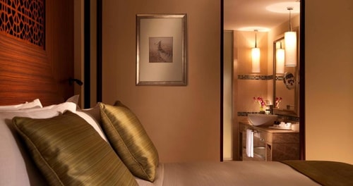 Deluxe Room in Palm Jumeirah Walk to Nakheel Mall 2 Luxury Bookings