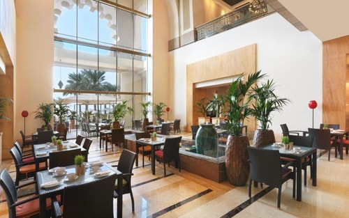 Deluxe Room in Palm Jumeirah Walk to Nakheel Mall 8 Luxury Bookings