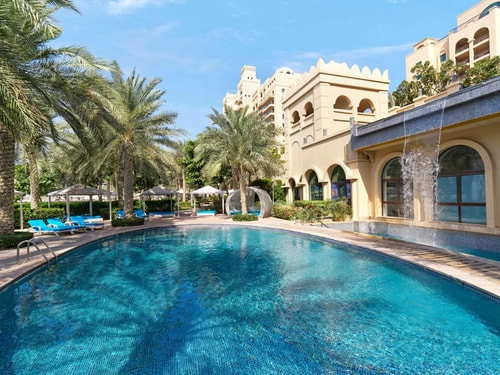 Deluxe Room in Palm Jumeirah Walk to Nakheel Mall 13 Luxury Bookings