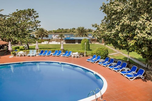 Deluxe King Room Near Nakheel Osais 11 Luxury Bookings