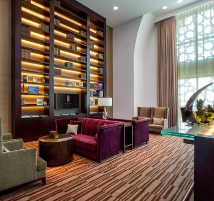 Studio Near Stop and Pick Hypermarket 17 Luxury Bookings