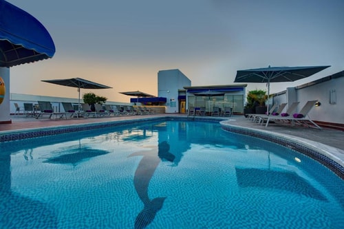 Two Bedroom Apartment Near Al Maya Supermarket 12 Luxury Bookings