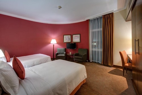 Studio King or Twin Near Al Maya Supermarket 1 Luxury Bookings