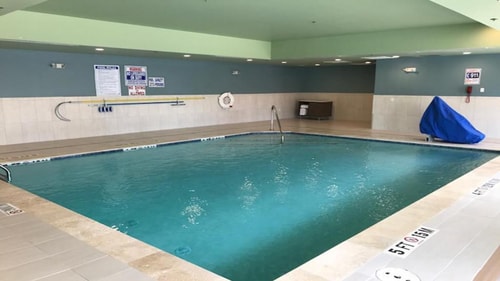 Standard Room Near Windwater Village HOU 10 Luxury Bookings