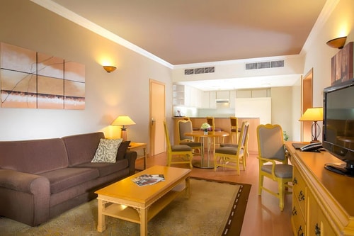 3 Bedroom Suite Near City Tower 2 Dubai 1 Luxury Bookings