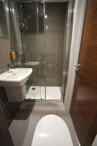 Double Or Twin Room Near Air Manage LON 7 Luxury Bookings