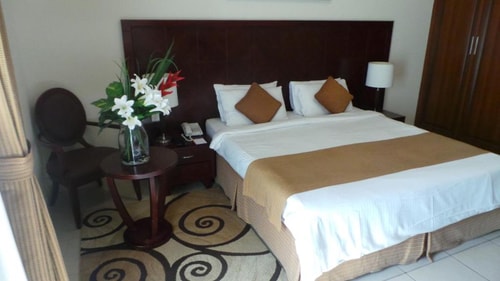 Studio Apartment Near by Insurance Market 2 Luxury Bookings
