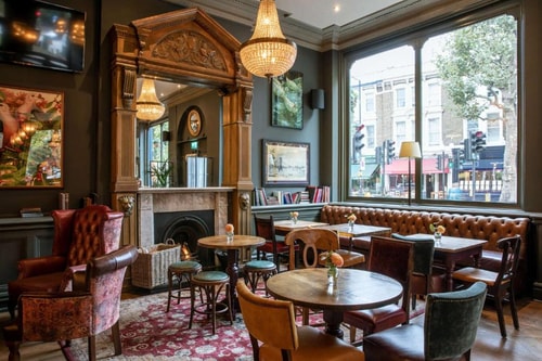 Double Or Twin Room Near Tesco Superstore LON 12 Luxury Bookings
