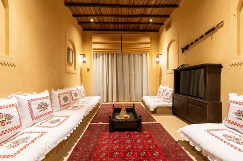 Two Bedroom Deluxe Apartment Near Al Satwa Park 1 6 Luxury Bookings