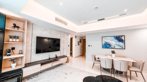 One Bedroom Apartment Near Capital Park 6 Luxury Bookings