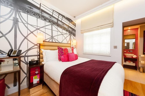 Standard Double Room Near Hayes Davidson LON 1 Luxury Bookings
