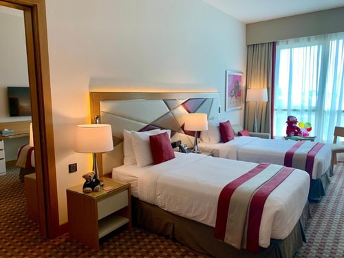 Classic King Room Near Al Nasr Leisureland 2 Luxury Bookings