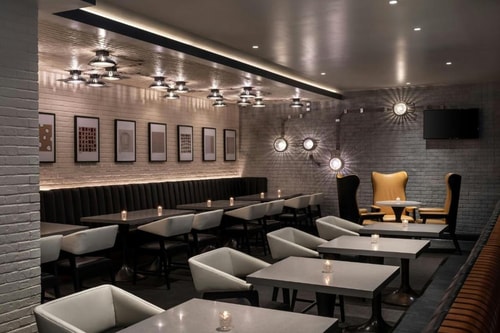 Cozy King Room Near Skydeck Chicago CHI 12 Luxury Bookings