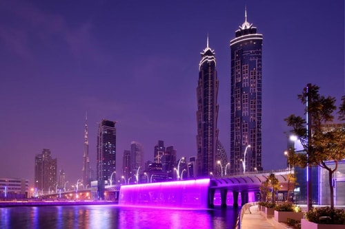 Deluxe King Room near Park Regis Business Bay DXB 18 Luxury Bookings