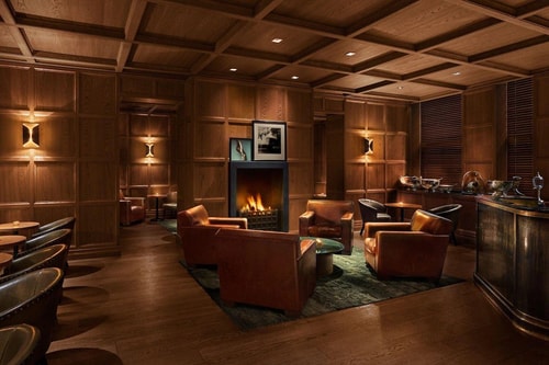 Superior Queen Room Near Biophysical Therapy LON 7 Luxury Bookings