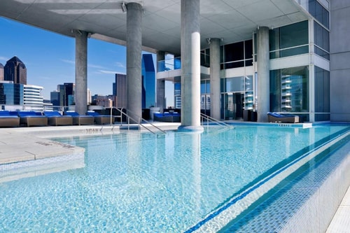 Standard King Room Near Dallas Museum of Art DAL 3 Luxury Bookings