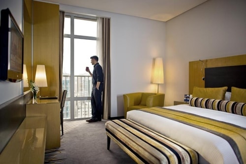 One Bedroom Apartment Near Post Office Park 1 Luxury Bookings