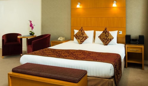 Deluxe Double Room Near Morita Estates LON 2 Luxury Bookings