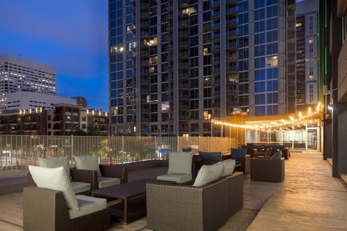 Standard King Room Near To Root Square HOU 11 Luxury Bookings