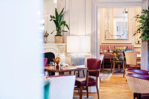 Superior Queen Room Near Belgrave Square LON 11 Luxury Bookings