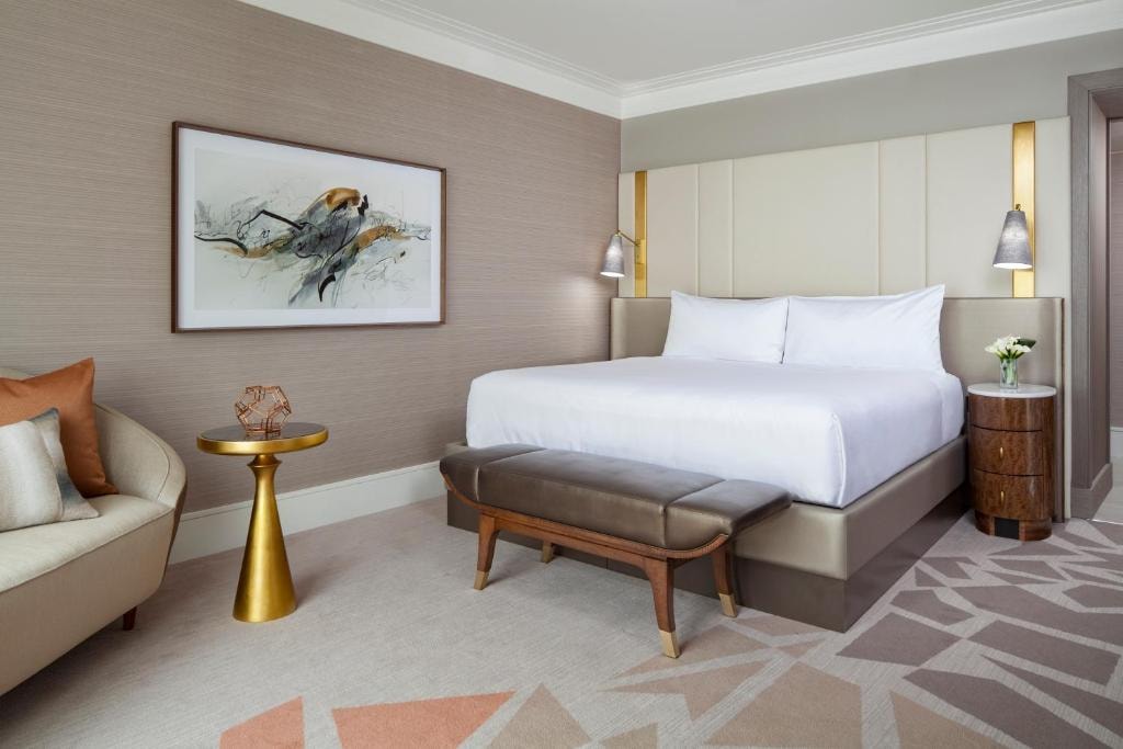 Superior Room Near Shake Shack Dallas Uptown DAL Luxury Bookings