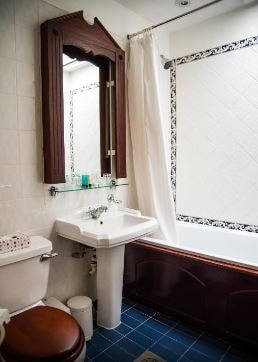 Double Or Twin Room Near Holland Park LON 6 Luxury Bookings