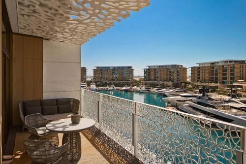 Superior Room With Balcony At Jumeirah Bay Dubai 1 Luxury Bookings