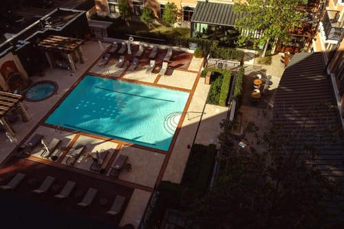 Double Room Near Memorial Park HOU 7 Luxury Bookings