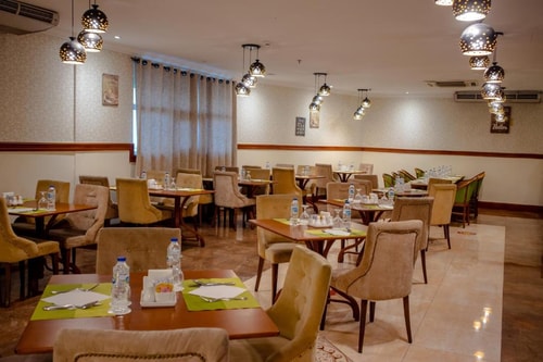 Superior King Room Near Al Khabaisi Park Dubai 9 Luxury Bookings