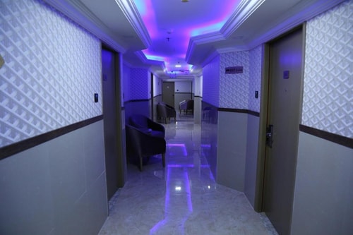 Standard King or Twin Room Near Baniyas Metro Stat 5 Luxury Bookings