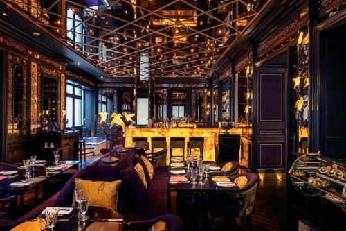Deluxe King Room Near Holborn Station LON 12 Luxury Bookings