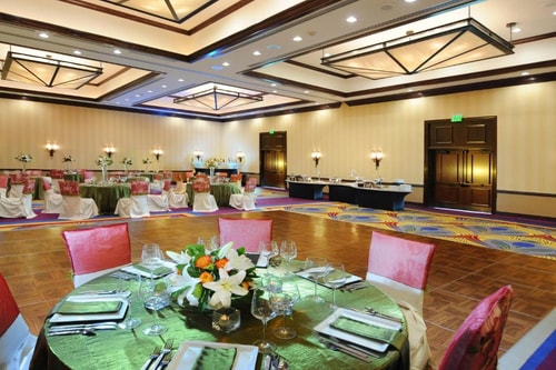 King Room Near George Bush Park HOU 12 Luxury Bookings