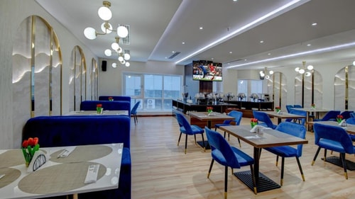 Deluxe King Or Twin Room Near Rayyan Mandi Rigga 12 Luxury Bookings