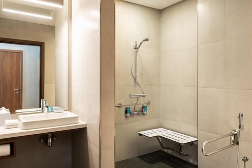 Aloft Room King or Twin Bed Near Dubai Sports City 4 Luxury Bookings