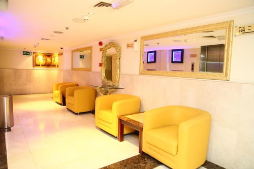 Standard King Or Twin Room Near Deira Clocktower 9 Luxury Bookings