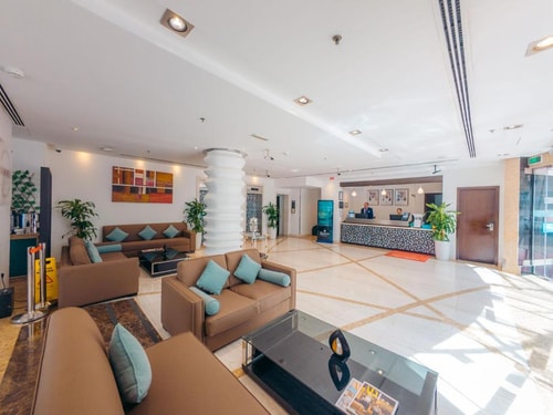 Superior King Room Near Abu Dhabi Mall 7 Luxury Bookings